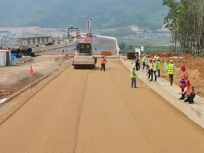 甘谷路基工程